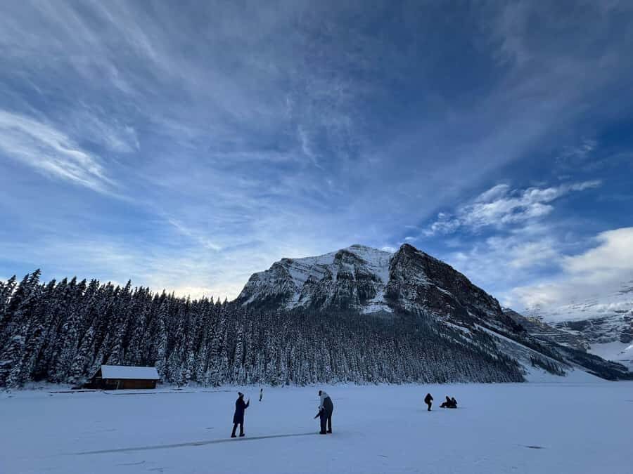 Moraine Lake 1.5hr & Lake Louise Shuttle from Canmore/Banff - What’s included vs. what you need to budget for
