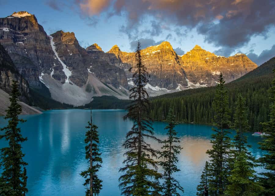 Moraine Lake 1.5hr & Lake Louise Shuttle from Canmore/Banff - Price and value: is $42 per person actually fair?