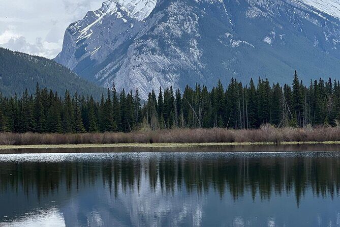 Moraine Lake Lake Louise Emerald Lake Banff Town & Natural Bridge - Emerald Lake and Natural Bridge: short stops with big photo payoff