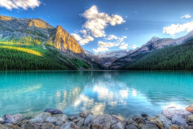 Moraine Lake Lake Louise Johnston Canyon Emerald Lake Day tour - Moraine Lake: the turquoise postcard with a strict season window