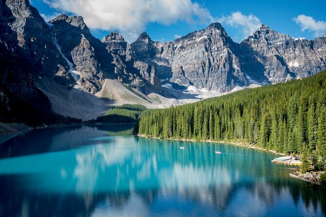 Moraine Lake & Lake Louise Private Day Tour with Banff Explorer - Who this Banff Explorer day tour is best for