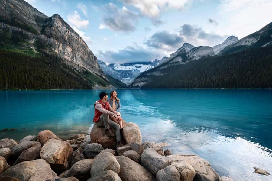 Moraine Lake Louise Emerald Johnston Canyon Banff Yoho Tour - Banff + Yoho in one day: why this route works