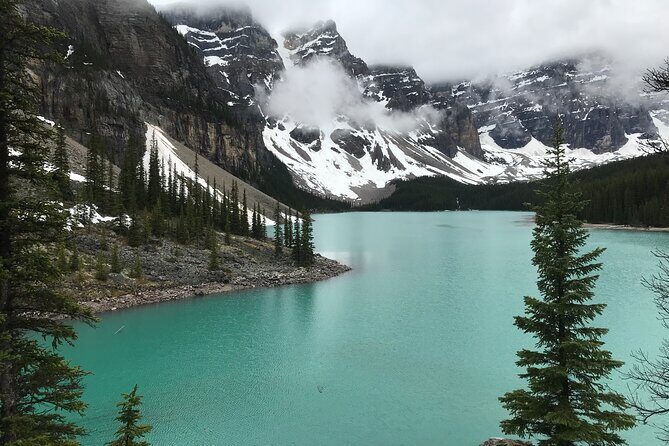 Moraine Lake Sunrise/Daytime Private Tour with Lake Louise option - Snacks, Water Refills, and Charging That Actually Help