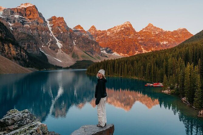 Moraine Lake Sunrise & Lake Louise Golden Hour Experience - Pickup, shuttle, and timing for the quiet spots