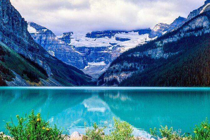 Morning Tour at Moraine Lake(2hrs) & Lake Louise(2hrs) - Who this tour is best for