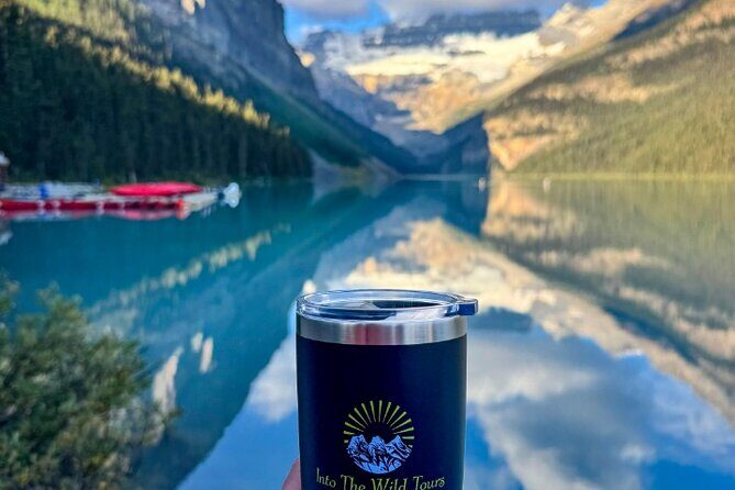 Morning Tour at Moraine Lake(2hrs) & Lake Louise(2hrs) - Moraine Lake before the crowds: Rockpile photos and 2 hours