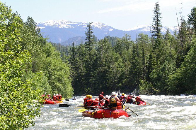 Nahatlatch River Rafting - 24 Amazing Rapids - REO Rafting Resort: the hot-tub welcome that sets the tone