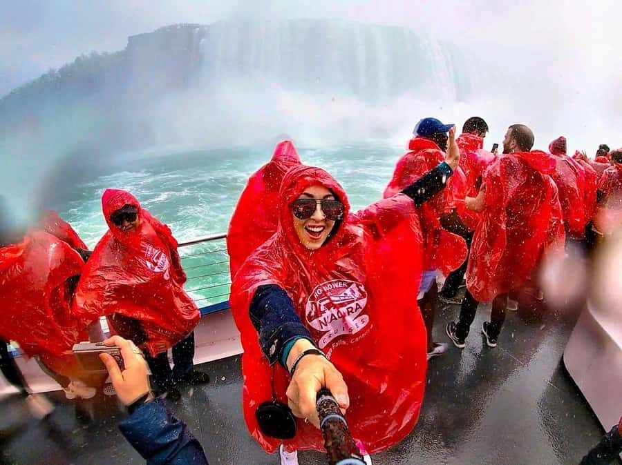 Niagara: Boat Tour, Lunch & Maple Syrup Tasting - Pickup from Niagara Falls hotels: how the timing really feels
