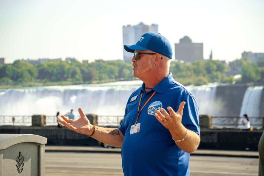 Niagara Falls Boat Cruise with Historical Walking Tour - Why this Niagara Falls combo tour feels like good value