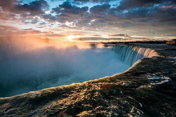 Niagara Falls Canada Day + Night Small Group Tour w/Falls Dinner - Niagara Parkway driving tour: a guided pass by the famous bits