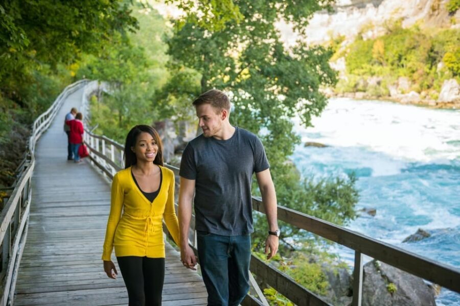 Niagara Falls, Canada: White Water Walk Entry Ticket - How the geology and gorge life add value to the walk