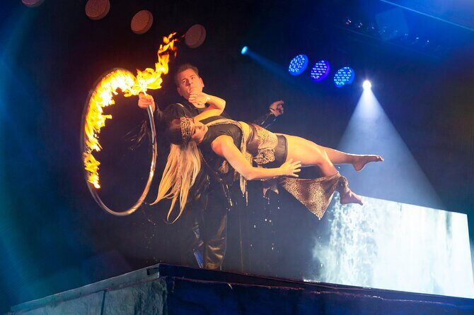 Niagara Falls, Canada: Wild Magic Show Ticket - Quick hits before the curtain rises