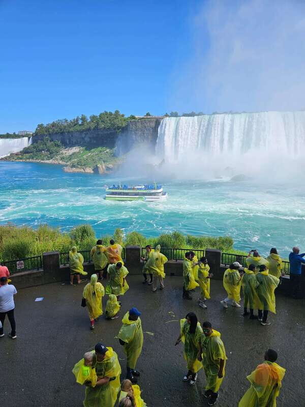 Niagara Falls: Canada with a Portuguese-speaking guide - Key Things You’ll Notice on This Niagara Day