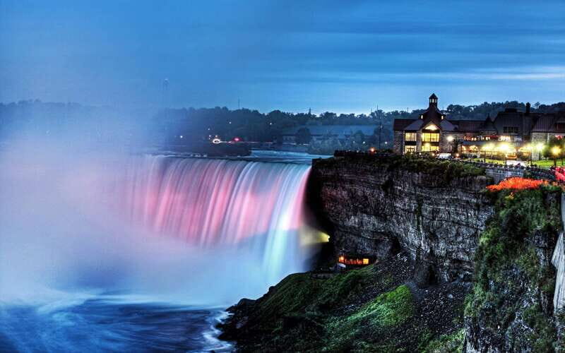 Niagara Falls: Day & Night Tour with Boat Ride and Dinner - Journey Behind the Falls: tunnels, thunder, and real photo energy