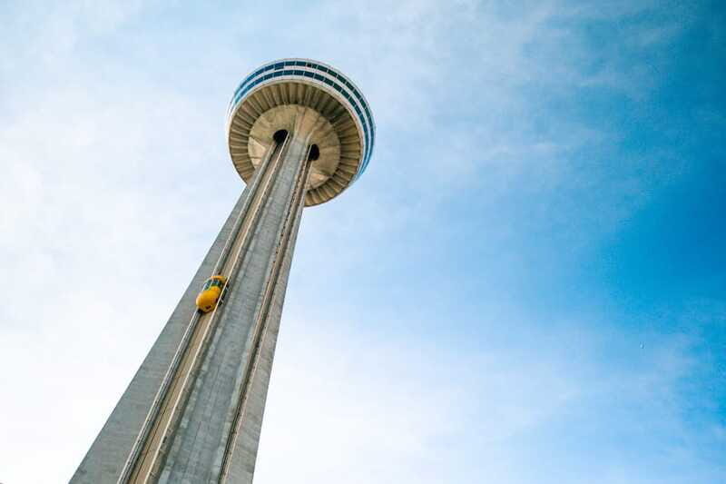 Niagara Falls: Day & Night Tour with Boat Ride and Dinner - Skylon Tower: 520 feet up with big-sky views