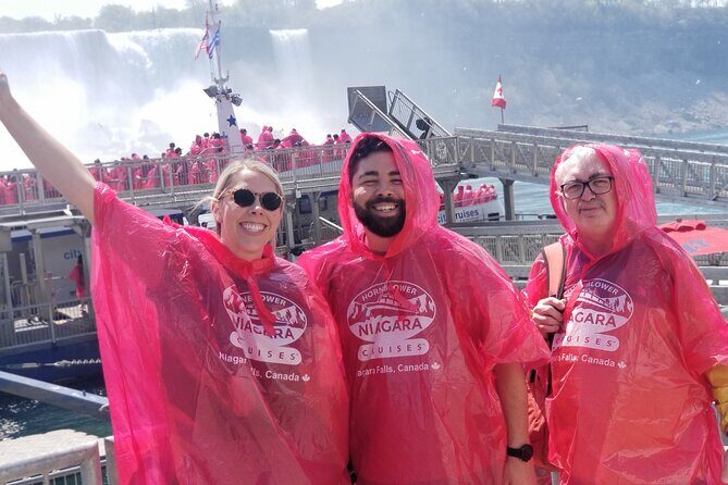 Niagara Falls Day Tour From Toronto with Fast track Niagara Cruise - What the Small Group and the Guide Actually Change
