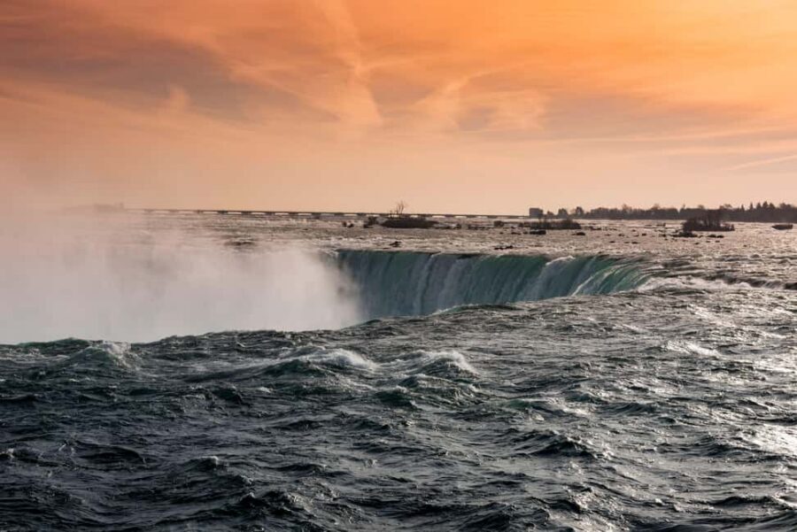 Niagara Falls: Day Tour with Boat & Journey Behind the Falls - The in-between time: free walking, getting bearings, and not overplanning photos