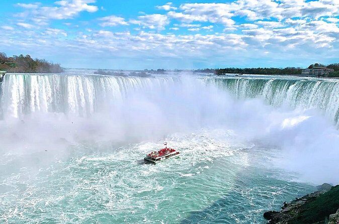 Niagara Falls Eco Walking Tour with Boat Cruise - Group Size, Timing, and Photo Strategy