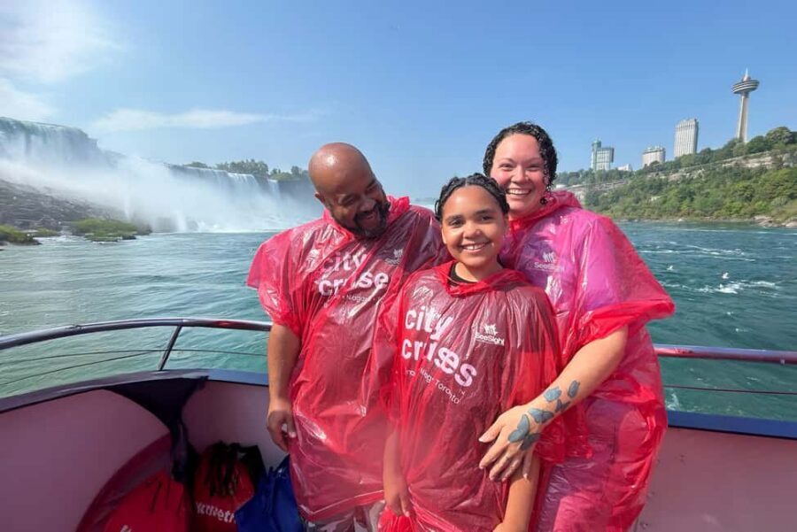 Niagara Falls Exclusive Walking Tour: Voyage to the Falls - The Falls Incline Railway: A Scenic Descent to the Edge