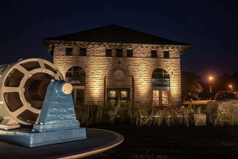 Niagara Falls: Night Tour w/ 3 Course Dinner & Light Show - Things that can affect your evening (so you don’t get surprised)