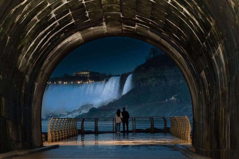 Niagara Falls: Night Tour w/ 3 Course Dinner & Light Show - Timing and transport: how this 4-hour plan feels in real life