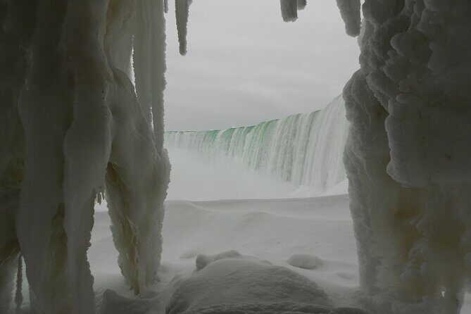 Niagara Falls Private Custom Tour from Toronto Area - Niagara-on-the-Lake and wineries: slow the pace without wasting time
