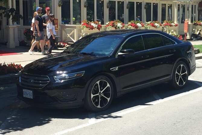 Niagara Falls to Pearson Toronto Airport Private Transfer - Vehicles Up to 15 Passengers: A Practical Group Option