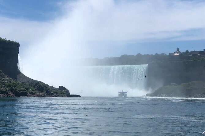 Niagara Falls VIP Private SUV Tour: Helicopter & Boat included - Sheraton Fallsview Buffet Lunch: Plan for the Add-On, Choose Your Expectations