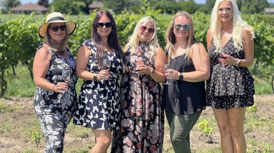 Niagara-on-the-Lake: Bicycle Tour with Wine Tasting - Winery Stop One: First Tastings and the Why Behind Niagara Wine