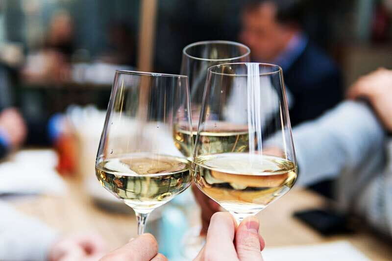 Niagara-on-the-Lake: Half-Day Wine, Beer & Charcuterie Tour - Niagara Oast House Brewers: Craft Beer You Can Actually Taste Your Way Through