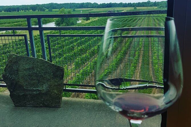 Niagara-on-the-Lake Late Afternoon Wine, Cheese and Spirits Tour - A 3:00 pm Niagara-on-the-Lake Plan That Feels Like a Proper Tour