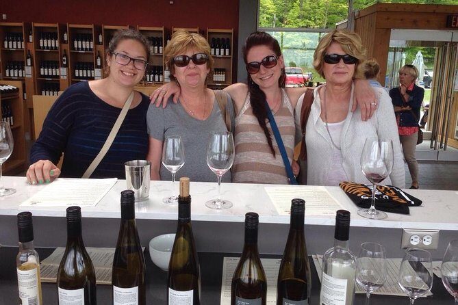 Niagara-on-the-Lake Small Group Wine Tour with Picnic Lunch - Guide Matters: Adrienne, Chris, Mitch, Gerry, and More