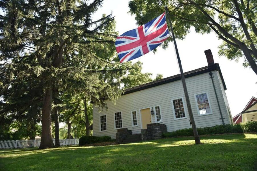 Niagara: Ultimate Day Tour including Niagara-on-the-Lake - How this Niagara day tour fits your time (and your feet)