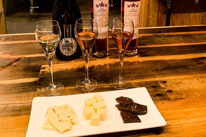 Niagara's Decadent Sparkling and Icewine Tasting - Key things to know before you go