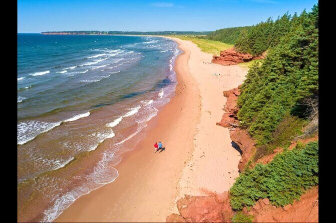 North Shore Tour of Prince Edward Island In Luxury - Your High-Comfort Ride: Vehicle, Snacks, and the Little Extras