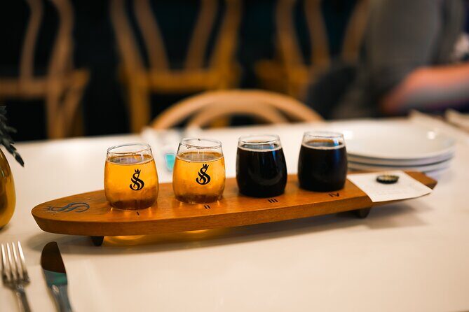 North Vancouver Elite Walking Brewery Tour - Group size, guide Arsham, and how the tour keeps it fun