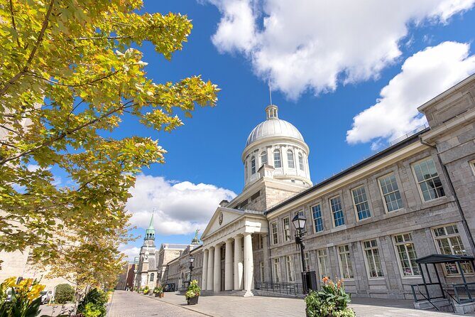 Old Montreal Walking Tour: History, Culture & Landmarks - Rue Saint-Jacques: Montreal’s former Wall Street vibe