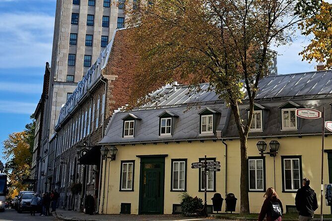 Old Québec & French America Private History Walking Tour - Governors’ Garden, Ursulines culture center, and the civic pull