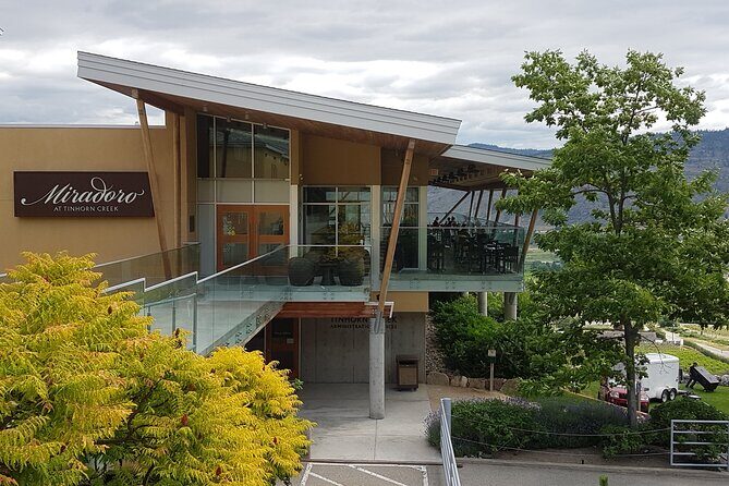 Oliver & Osoyoos Private Wine Tour - Full Day - Stop 3: Phantom Creek Estates Seated Tasting and Optional Chef Pairings