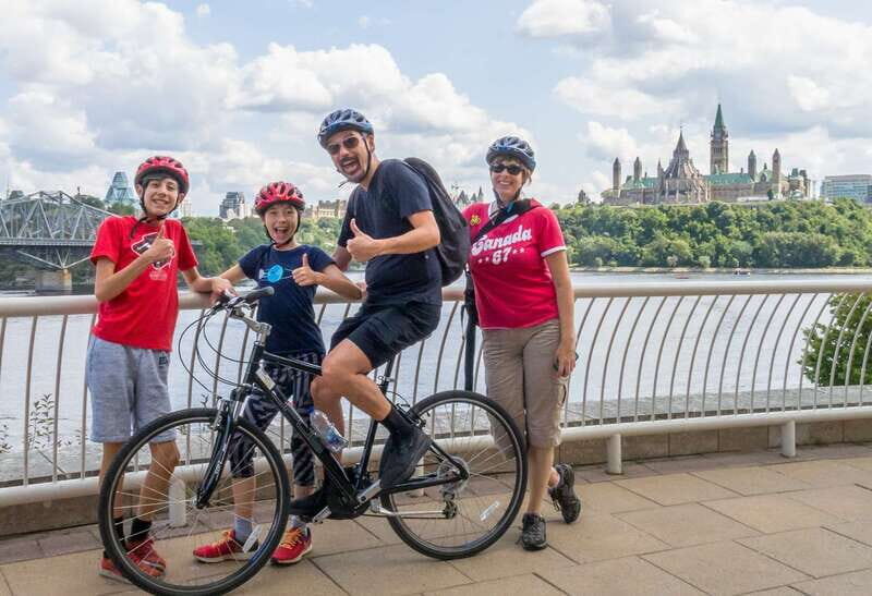 Ottawa: 2 or 3.5-Hour Guided Bike Tour with a Local Guide - Parliament Hill, War Memorial, Rideau Canal: how the ride “connects” the capital