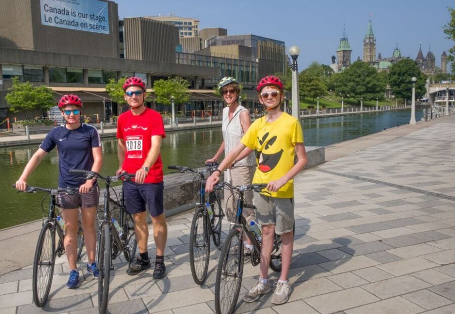 Ottawa: 2 or 3.5-Hour Guided Bike Tour with a Local Guide - Value for $55: what you get when bike time replaces transit time