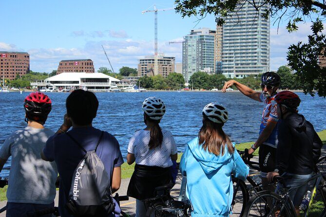 Ottawa 200th Anniversary Landmarks - The 2-hour rhythm: enough time for landmarks, not so much it drags