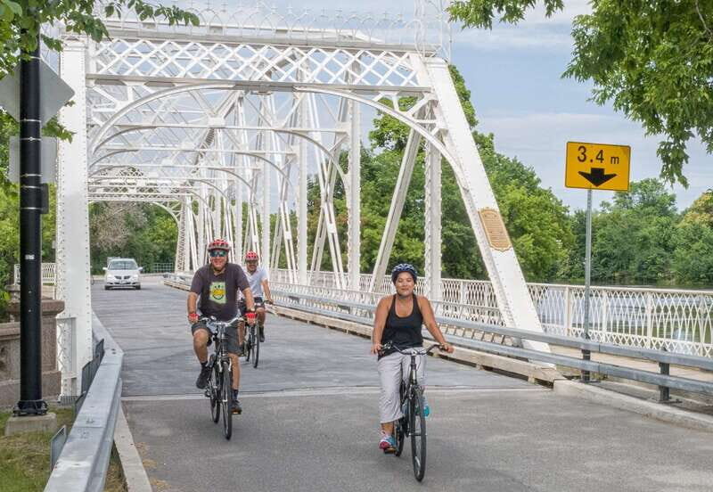 Ottawa: 4 or 8-Hour Bike Rental with Self-Guided Tour - Key things to know before you pedal off