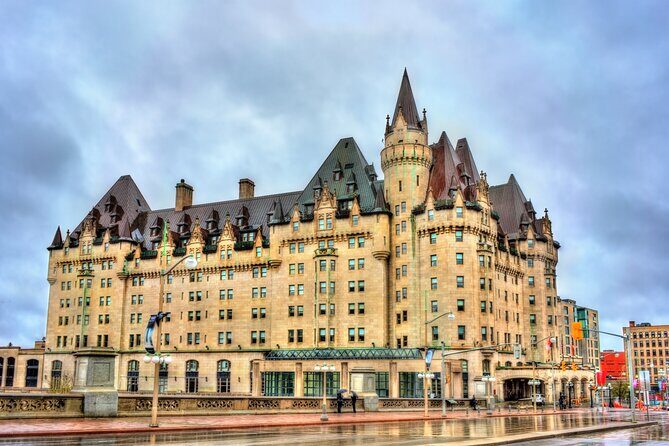 Ottawa Downtown Historic Smartphone Guided Walking Tour - National War Memorial: why you’ll slow down here