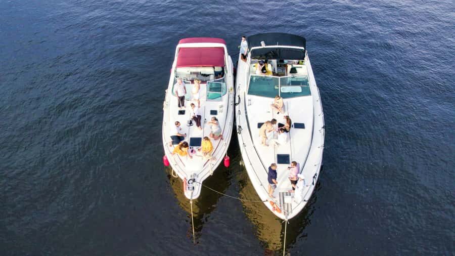 Ottawa: Downtown Yacht Cruise - Thur-Sun - 6 PM to 7 PM - Pirate Marina to Downtown Views: Getting the Experience Rolling