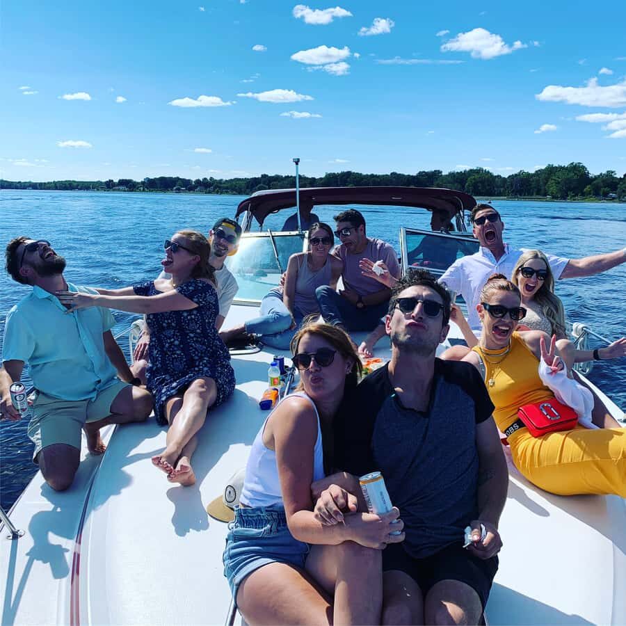 Ottawa: Downtown Yacht Cruise - Wed-Sun @ 6PM - 75 Minutes - Getting There at Pirate Marina and What to Bring