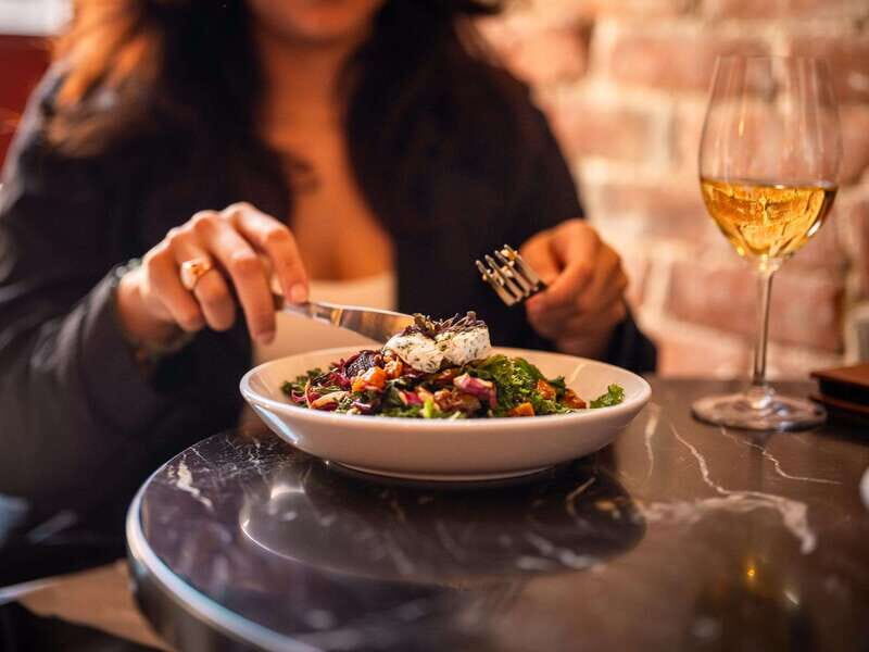 Ottawa: Evening Taste of the ByWard Market Food Tour - Practical tips so the night stays fun, not stressful