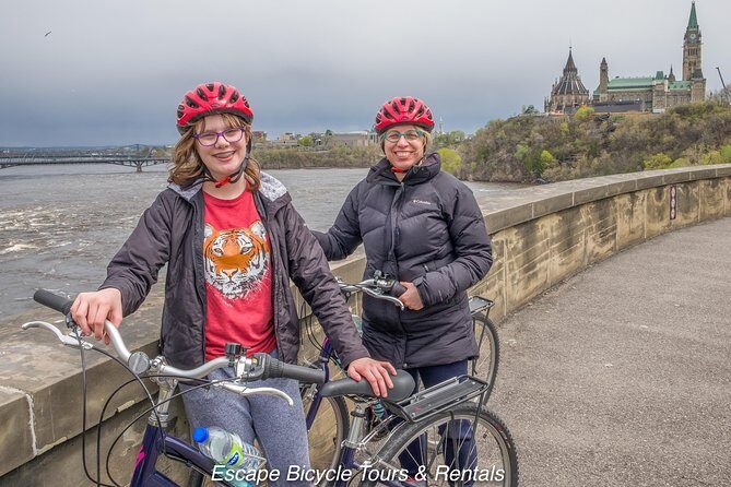 Ottawa Highlights 3.5 Hour Bike Tour - Rideau Hall, Rideau Falls, and ByWard Market in one flowing finish