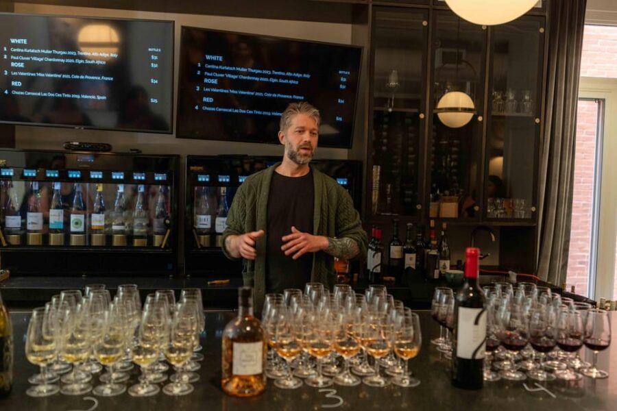 Ottawa: Local Wine and Cider Tour - Guides, group energy, and why personality can matter