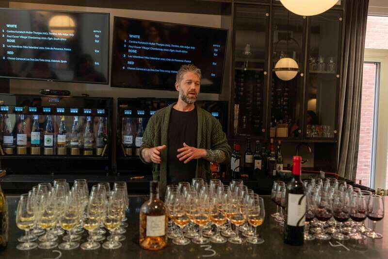 Ottawa: Local Wine and Cider Tour - What to bring so the day feels comfortable